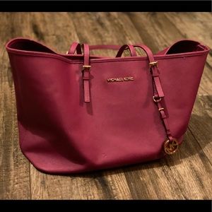 Michael Kors Jet Set Tote